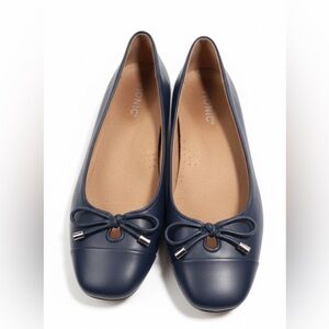 Vionic Navy Blue Ballet Flats with Bow Detail - Comfort Technology